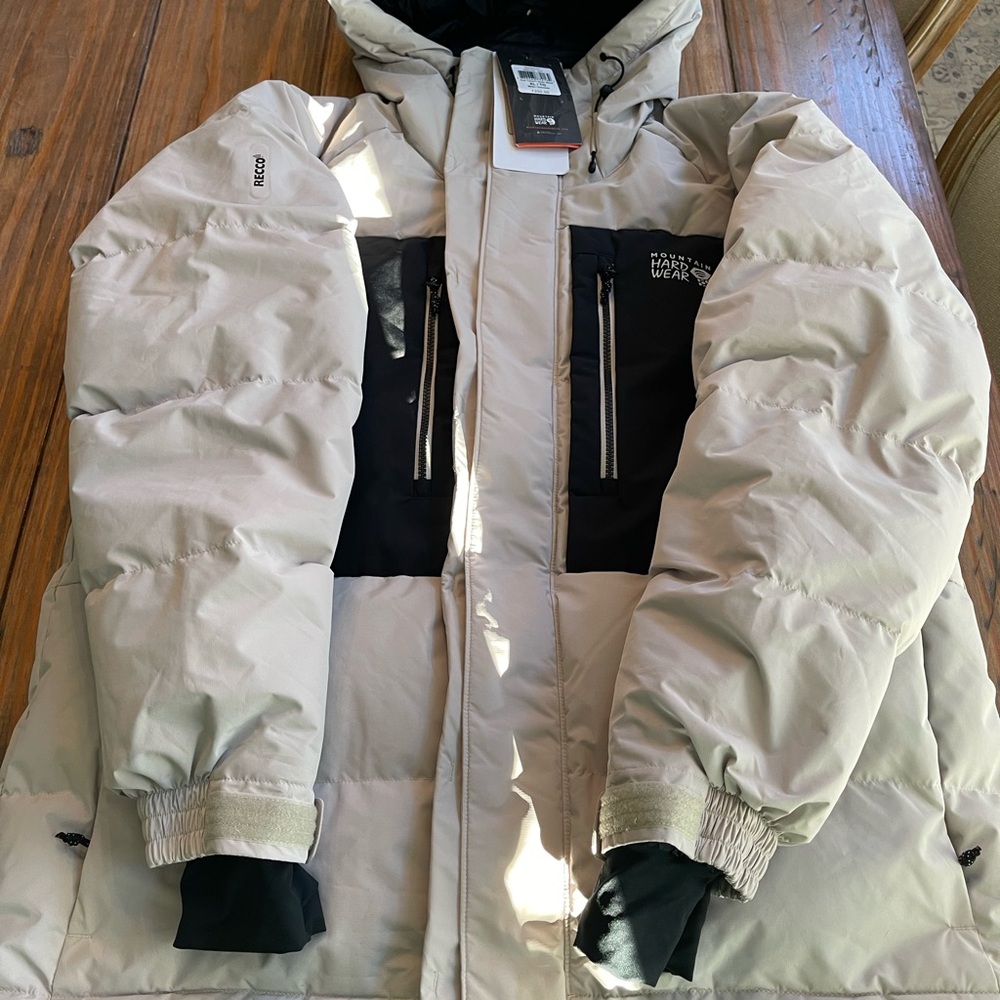 Men's Insulated Hooded Puffer Jacket - Beige/Black